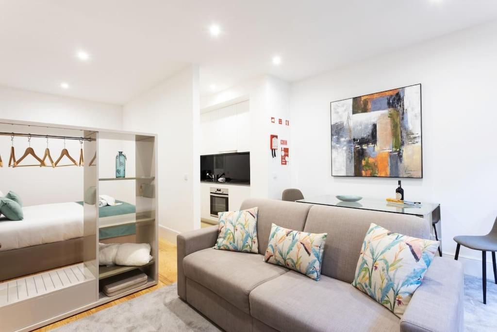 Sweet Porto Downtown Loft With Balcony Apartment Exterior photo